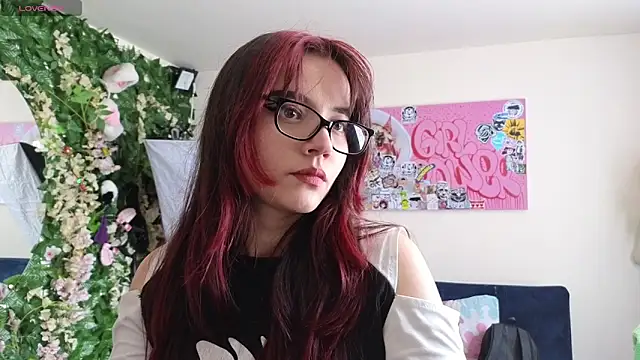 Snapshot of MiaVelvetDoll chatting on 03-14-26, 02:55 MiaVelvetDoll online show from 03-14-26, 02:55