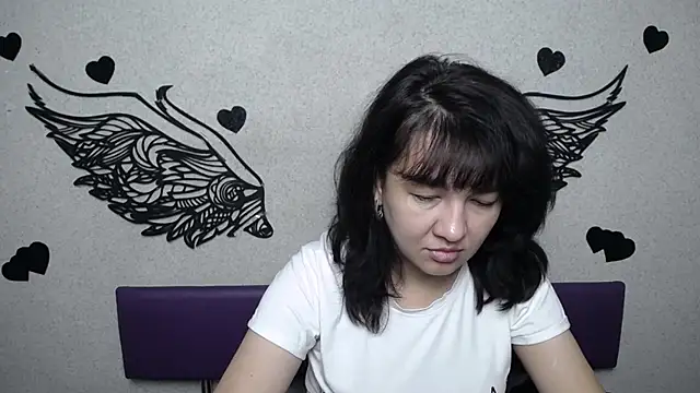 Snapshot of SelenaFly chatting on 09-16-25, 05:30 SelenaFly online show from 09-16-25, 05:30