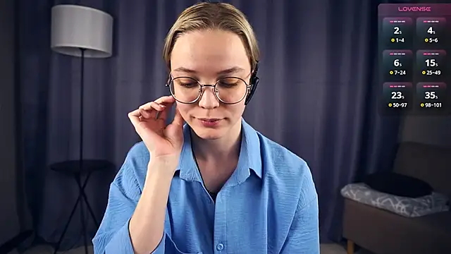 Snapshot of EdaKirkIin chatting on 09-12-25, 04:18 EdaKirkIin online show from 09-12-25, 04:18