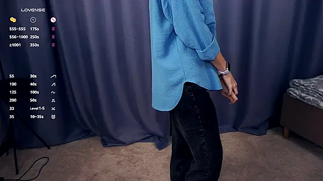 Snapshot of EdaKirkIin chatting on 10-18-25, 05:21 EdaKirkIin online show from 10-18-25, 05:21