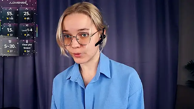 Snapshot of EdaKirkIin chatting on 10-26-25, 05:24 EdaKirkIin online show from 10-26-25, 05:24