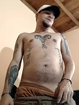 Snapshot of Juuaanp3 chatting on 02-10-26, 05:50 Juuaanp3 online show from 02-10-26, 05:50