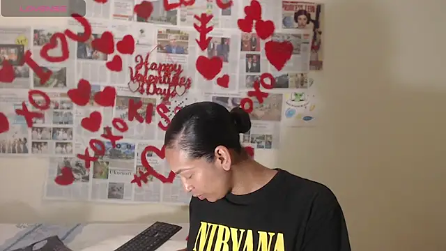 DonnaDidiamantti online show from 02-21-26, 09:49