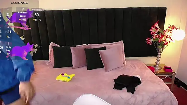 jhos padill online show from 10-17-25, 01:25