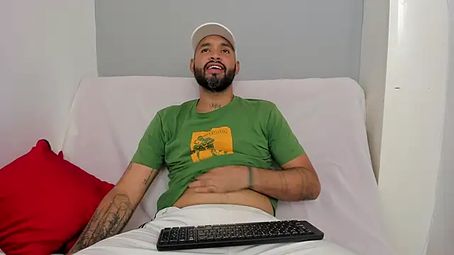 Zane Cross online show from 09-08-25, 06:07