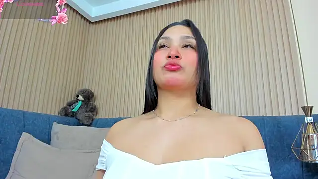 angel ponce online show from 06-25-26, 07:07