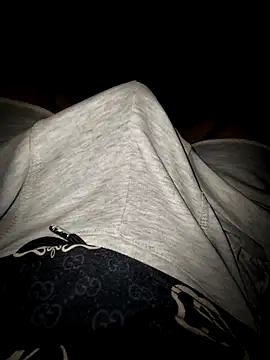 RaoufDz17cm online show from 09-30-25, 08:36