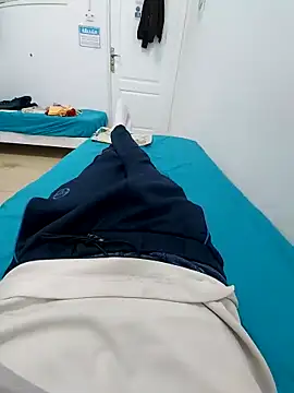 RaoufDz17cm online show from 10-18-25, 09:59