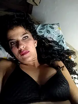 Snapshot of lucerocutte chatting on 11-20-25, 06:35 lucerocutte online show from 11-20-25, 06:35