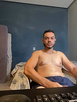 Snapshot of Parrudo321 chatting on 02-03-26, 07:30 Parrudo321 online show from 02-03-26, 07:30