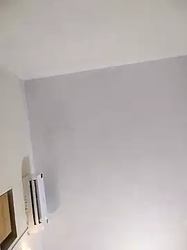 Snapshot of LisaaSEXXY chatting on 10-05-25, 02:48 LisaaSEXXY online show from 10-05-25, 02:48