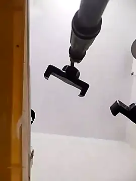 Snapshot of LisaaSEXXY chatting on 10-13-25, 02:06 LisaaSEXXY online show from 10-13-25, 02:06