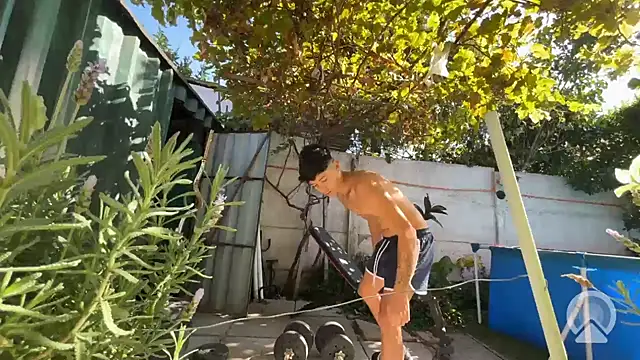 Snapshot of feeelipe2007 chatting on 03-27-26, 02:06 feeelipe2007 online show from 03-27-26, 02:06