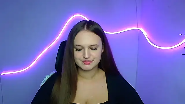 Aurora White online show from 09-29-25, 11:15