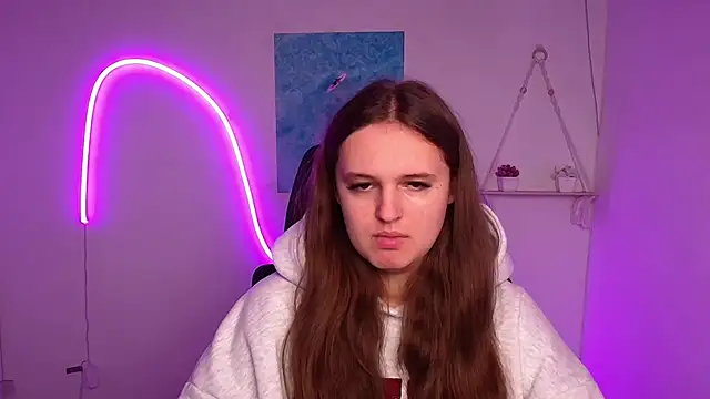 Aurora White online show from 10-21-25, 11:22