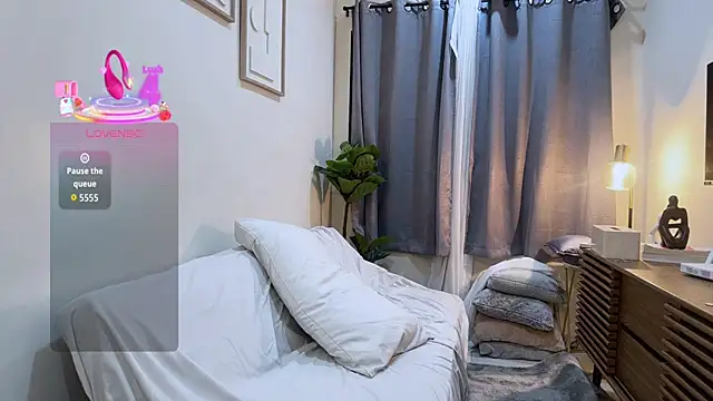 Snapshot of penny_coco chatting on 10-31-25, 09:05 penny coco online show from 10-31-25, 09:05