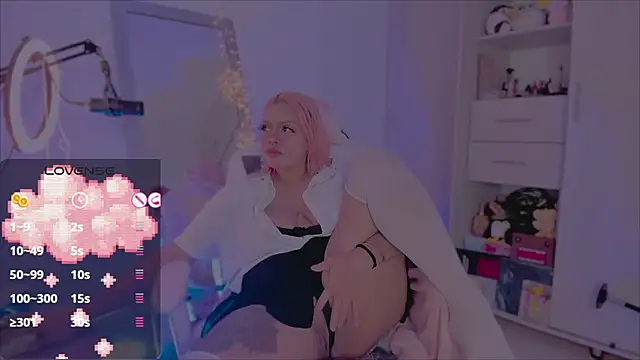 Snapshot of amywilld chatting on 03-04-26, 11:27 amywilld online show from 03-04-26, 11:27