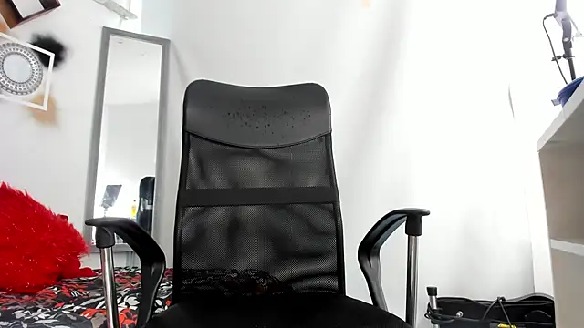 tyler twink boy online show from 11-17-25, 01:17