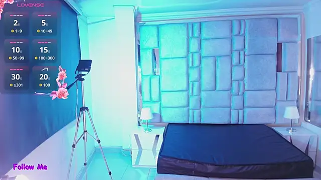  Emily rosee  online show from 02-04-26, 11:05