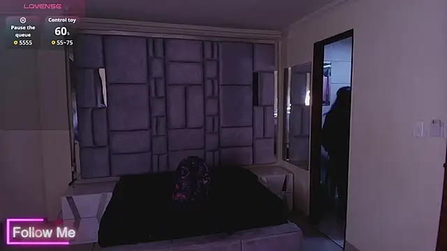  Emily rosee  online show from 02-09-26, 11:14