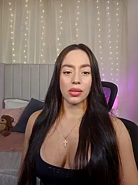 AriadnaTaylor online show from 06-09-26, 05:57