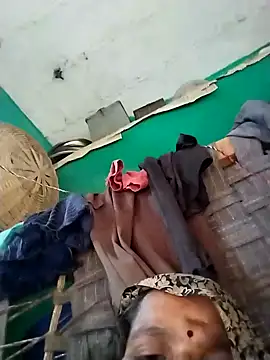 Snapshot of Sexi_savita chatting on 09-27-25, 03:00 Sexi savita online show from 09-27-25, 03:00