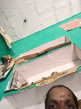 Snapshot of Sexi_savita chatting on 10-05-25, 07:17 Sexi savita online show from 10-05-25, 07:17