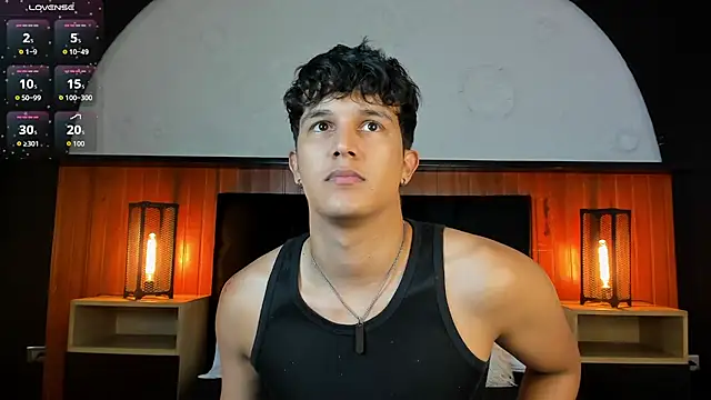 Leo Savage  online show from 05-09-26, 04:06