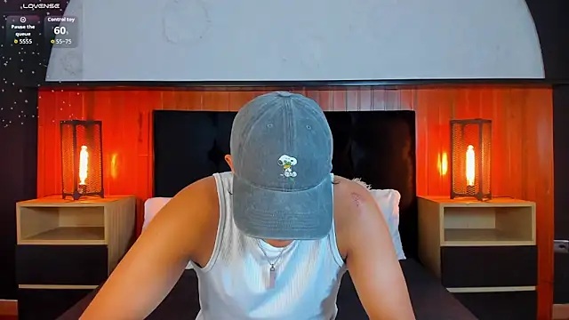 Leo Savage  online show from 05-10-26, 04:50