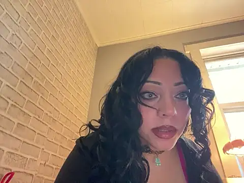 Snapshot of Kendall_knox chatting on 10-13-25, 05:35 Kendall knox online show from 10-13-25, 05:35