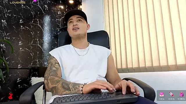 Snapshot of Alexander_ferre chatting on 02-24-26, 06:28 Alexander ferre online show from 02-24-26, 06:28