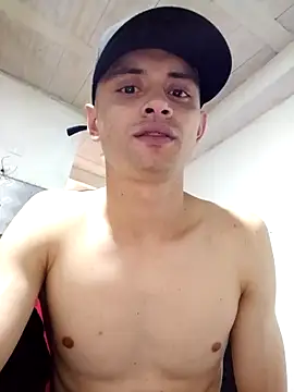 Snapshot of adrian1999osorio chatting on 11-05-25, 06:19 adrian1999osorio online show from 11-05-25, 06:19