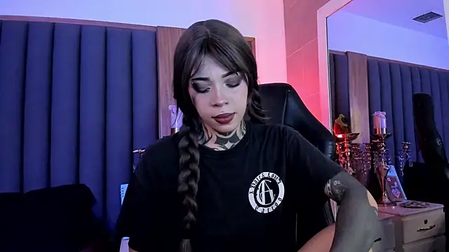 misstomie  online show from 02-24-26, 07:12