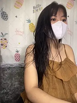 Snapshot of Hehenhdoxwbe chatting on 10-15-25, 01:33 Hehenhdoxwbe online show from 10-15-25, 01:33