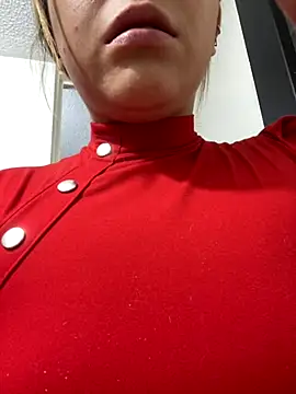 Snapshot of MorganHot0809 chatting on 10-28-25, 11:14 MorganHot0809 online show from 10-28-25, 11:14