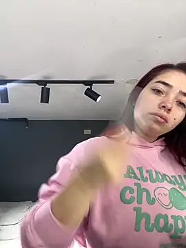 HannahCollyns online show from 12-20-25, 12:12