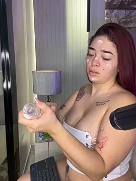 HannahCollyns online show from 01-19-26, 02:32