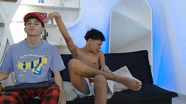 THREE GUYS HOT online show from 10-03-25, 07:22