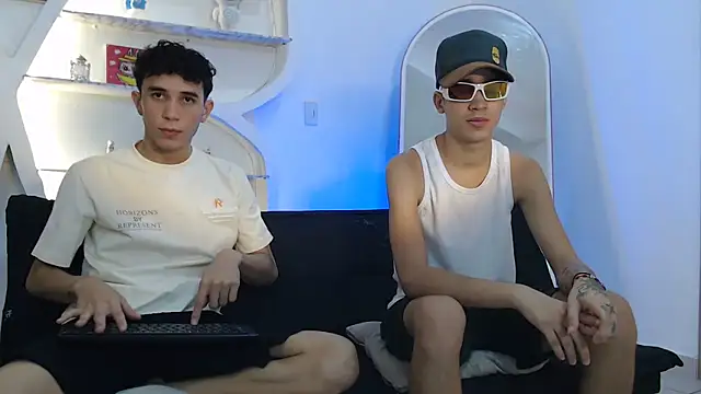 THREE GUYS HOT online show from 10-26-25, 07:31