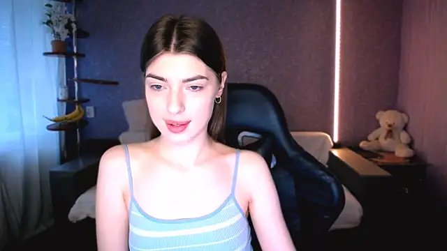 Dianaa Lee0 online show from 06-07-26, 01:59