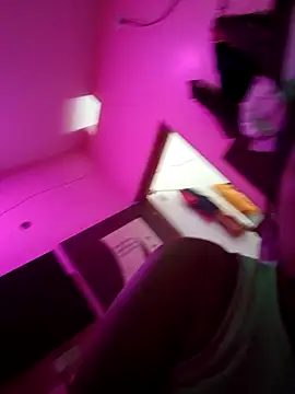 hotshreya69 online show from 10-26-25, 04:40