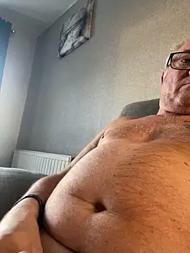 naughtygrandad1 online show from 10-10-25, 07:40
