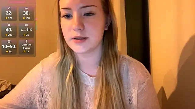 PandaFluff online show from 10-23-25, 03:44