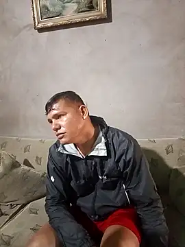 Snapshot of Franklin111230 chatting on 03-05-26, 01:40 Franklin111230 online show from 03-05-26, 01:40