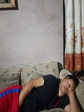 Snapshot of Franklin111230 chatting on 03-17-26, 01:03 Franklin111230 online show from 03-17-26, 01:03