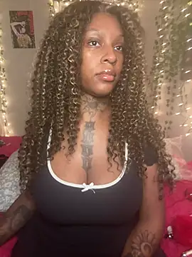 Snapshot of MistiSavannah chatting on 02-19-26, 01:56 MistiSavannah online show from 02-19-26, 01:56