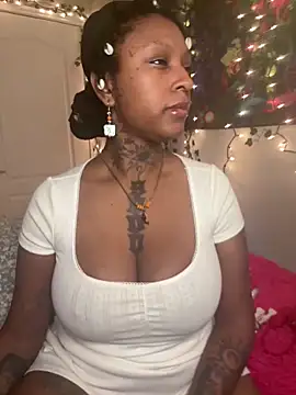 Snapshot of MistiSavannah chatting on 03-19-26, 12:36 MistiSavannah online show from 03-19-26, 12:36
