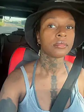 Snapshot of MistiSavannah chatting on 05-10-26, 12:43 MistiSavannah online show from 05-10-26, 12:43