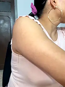 Rouse69  online show from 12-04-25, 08:23