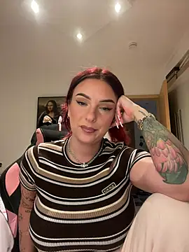 OliviaaFischer online show from 06-17-26, 06:31